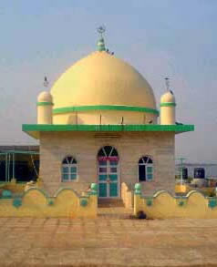 Durgah near Madh Islands