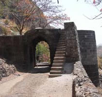 Shivneri Forts