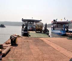 ferry from Tavsal