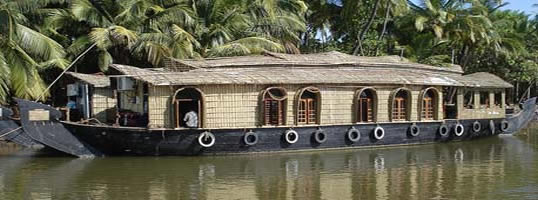 Tarkarli Houseboat
